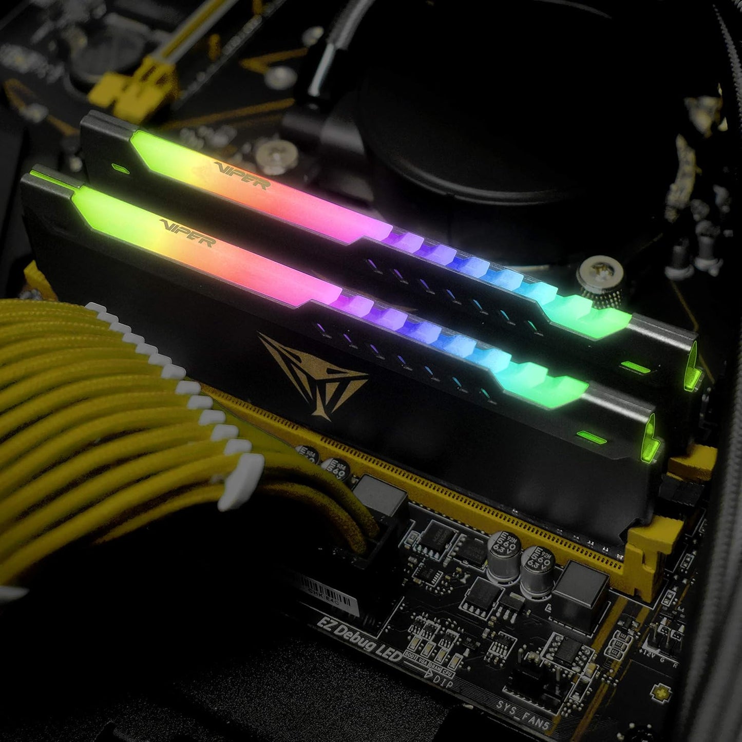Patriot Viper Steel RGB DDR4 32GB (2x16GB) – 3200MT/s, CL16, 1.35V UDIMM
