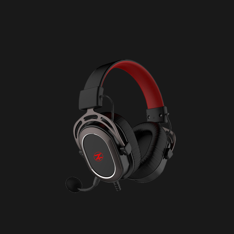 Gaming headphones for immersive audio and clear sound